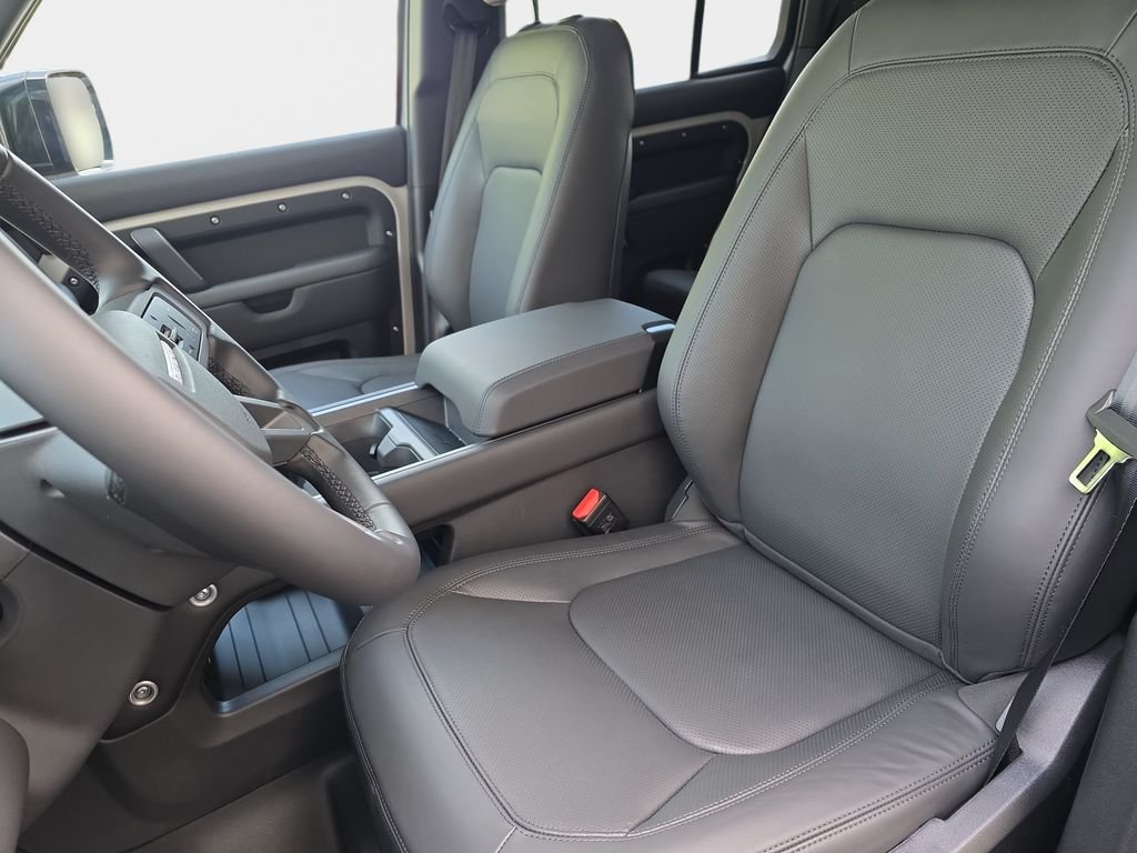New 2026 Borasco Grey Land Rover S image 12