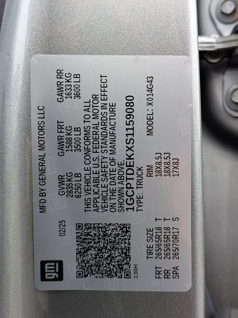 2025 Chevrolet Colorado Z71 - Photo 32