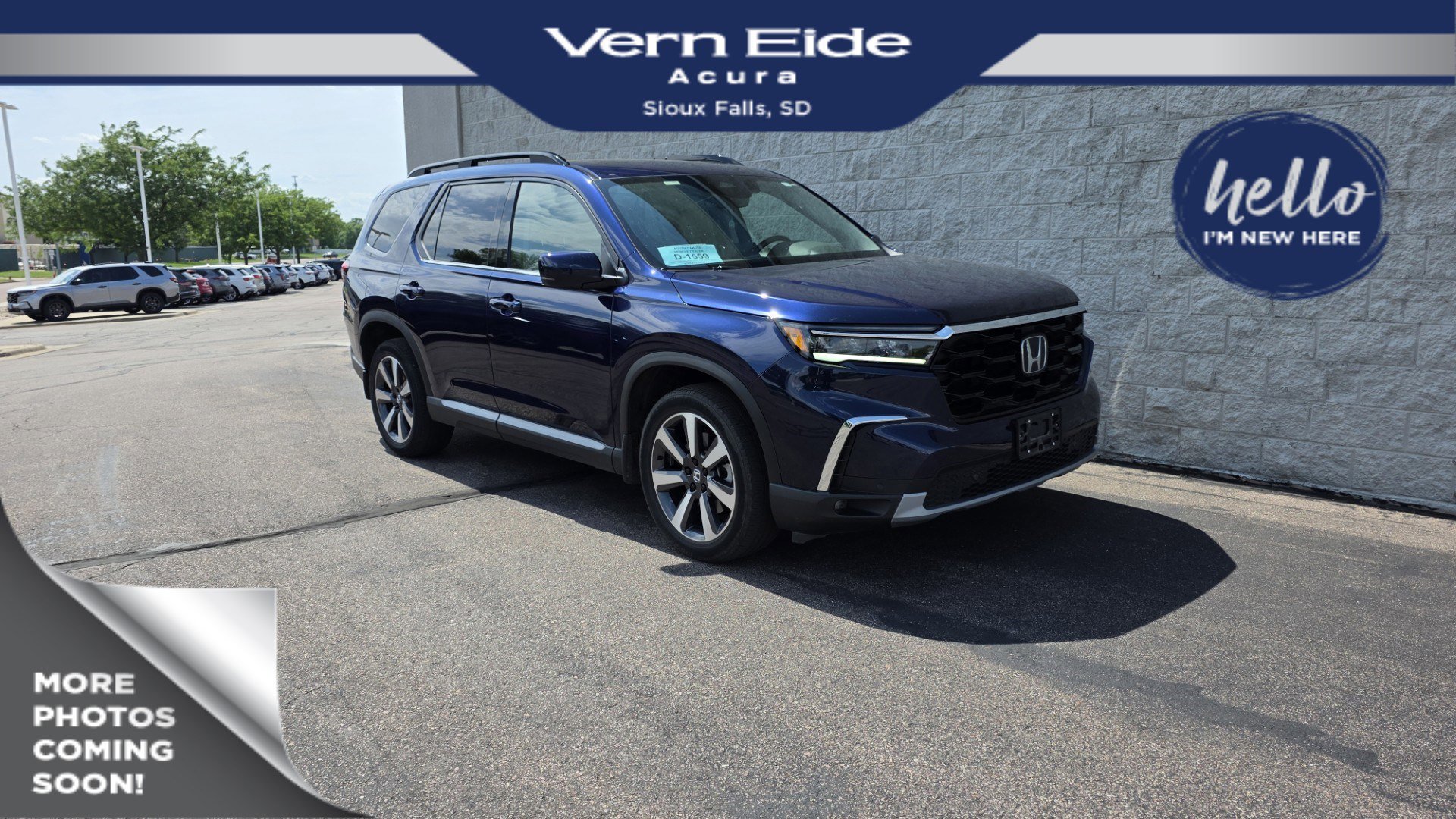 2025 Honda Pilot Touring AWD's photo