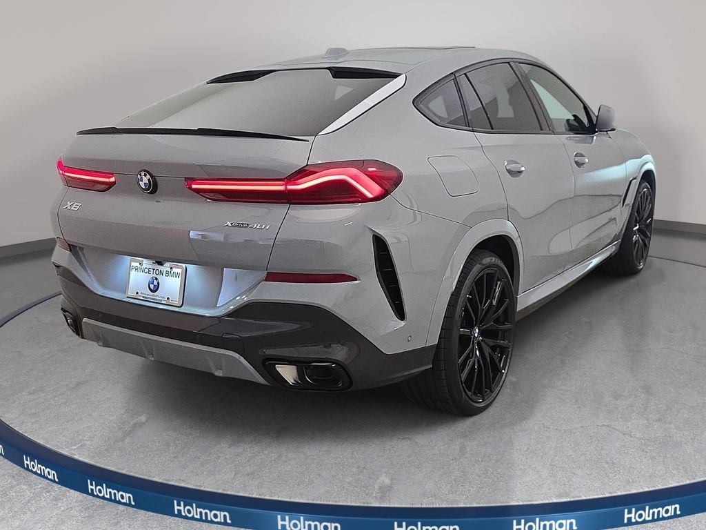 New 2027 Brooklyn Grey Metallic BMW xDrive40i image 5