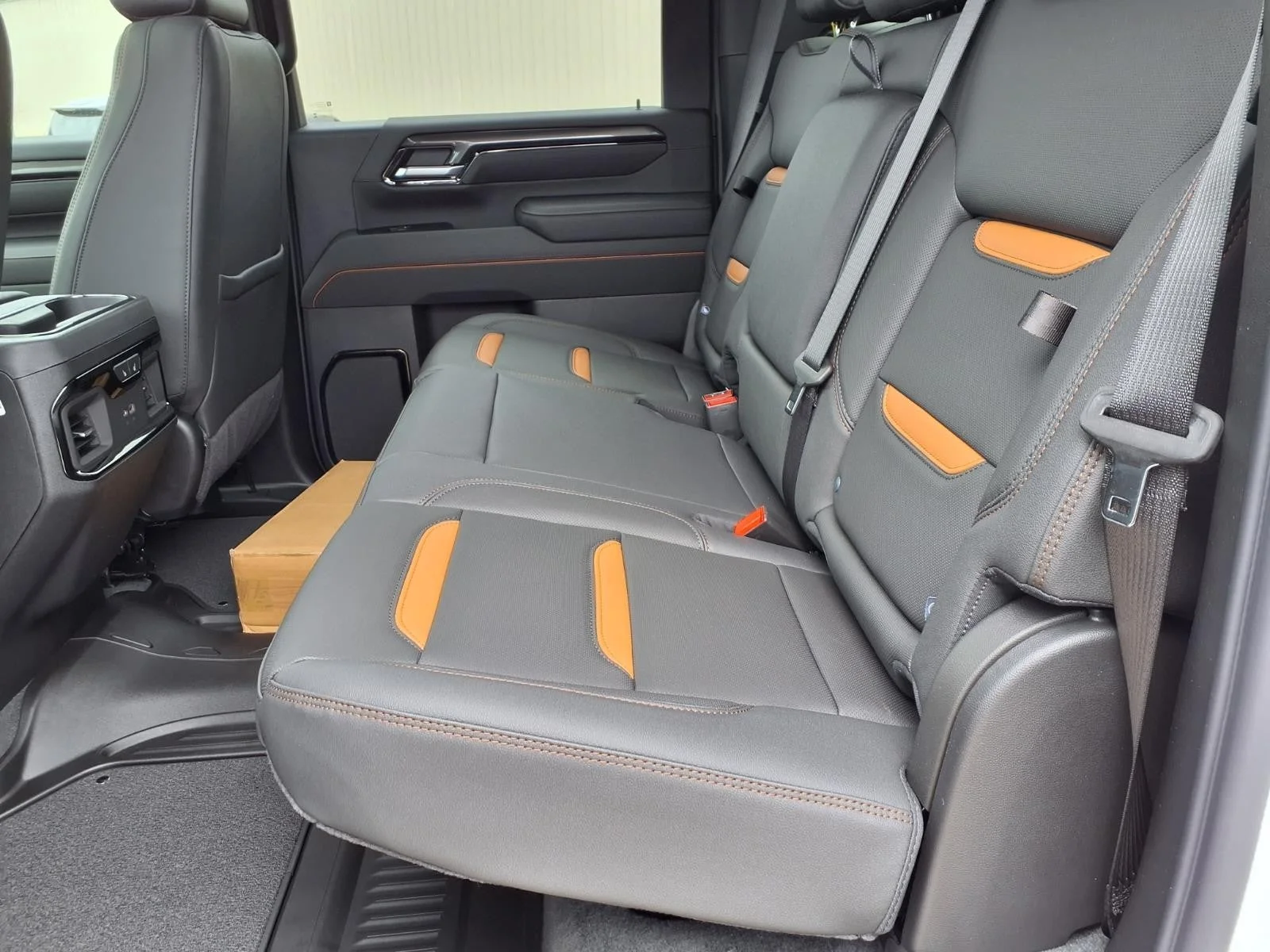 2026 GMC Sierra 2500HD AT4 - Photo 61