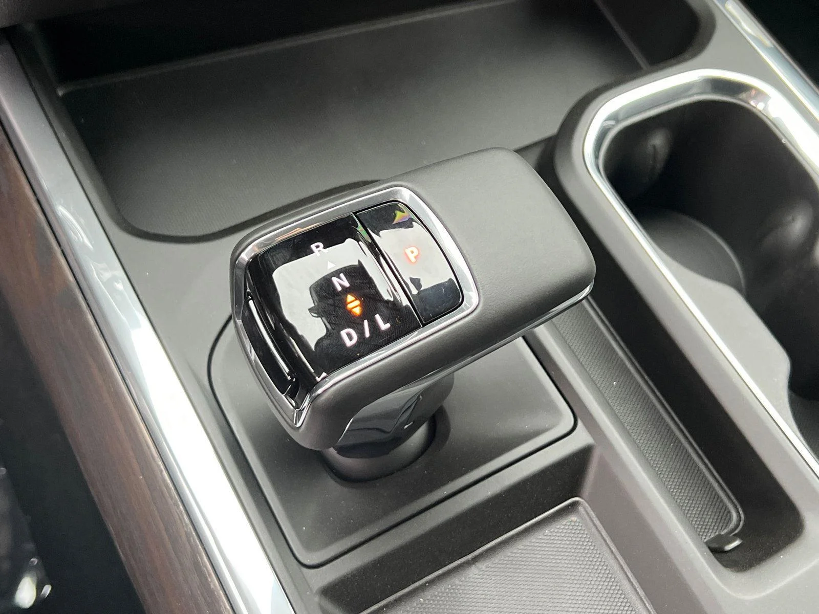 2026 GMC Sierra 1500 SLT - Photo 24