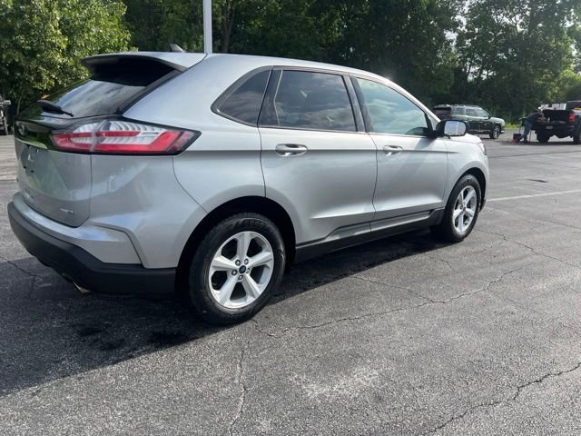 Used 2020 Silver Metallic Ford SE image 9