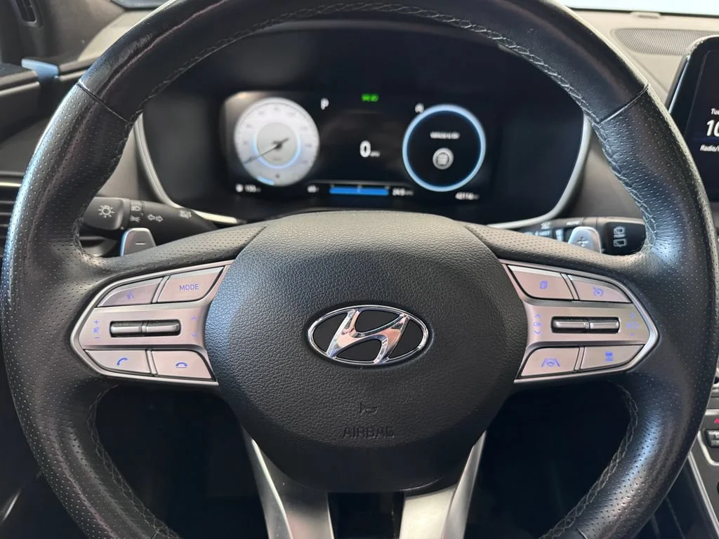 Used 2022 Gray Hyundai Calligraphy image 14