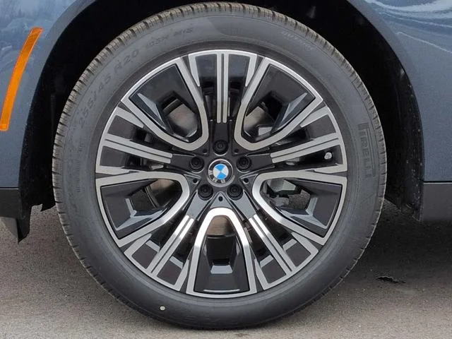 New 2026 Arctic Race Blue metallic BMW 30 xDrive image 13