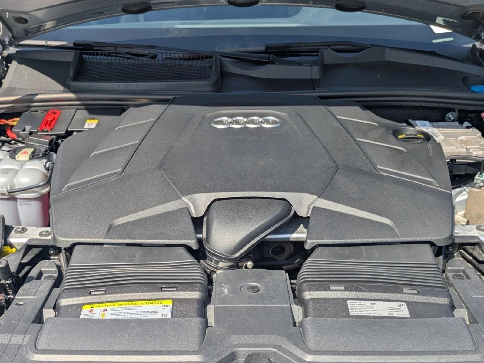 Used 2019 Silver Audi Premium Plus image 24