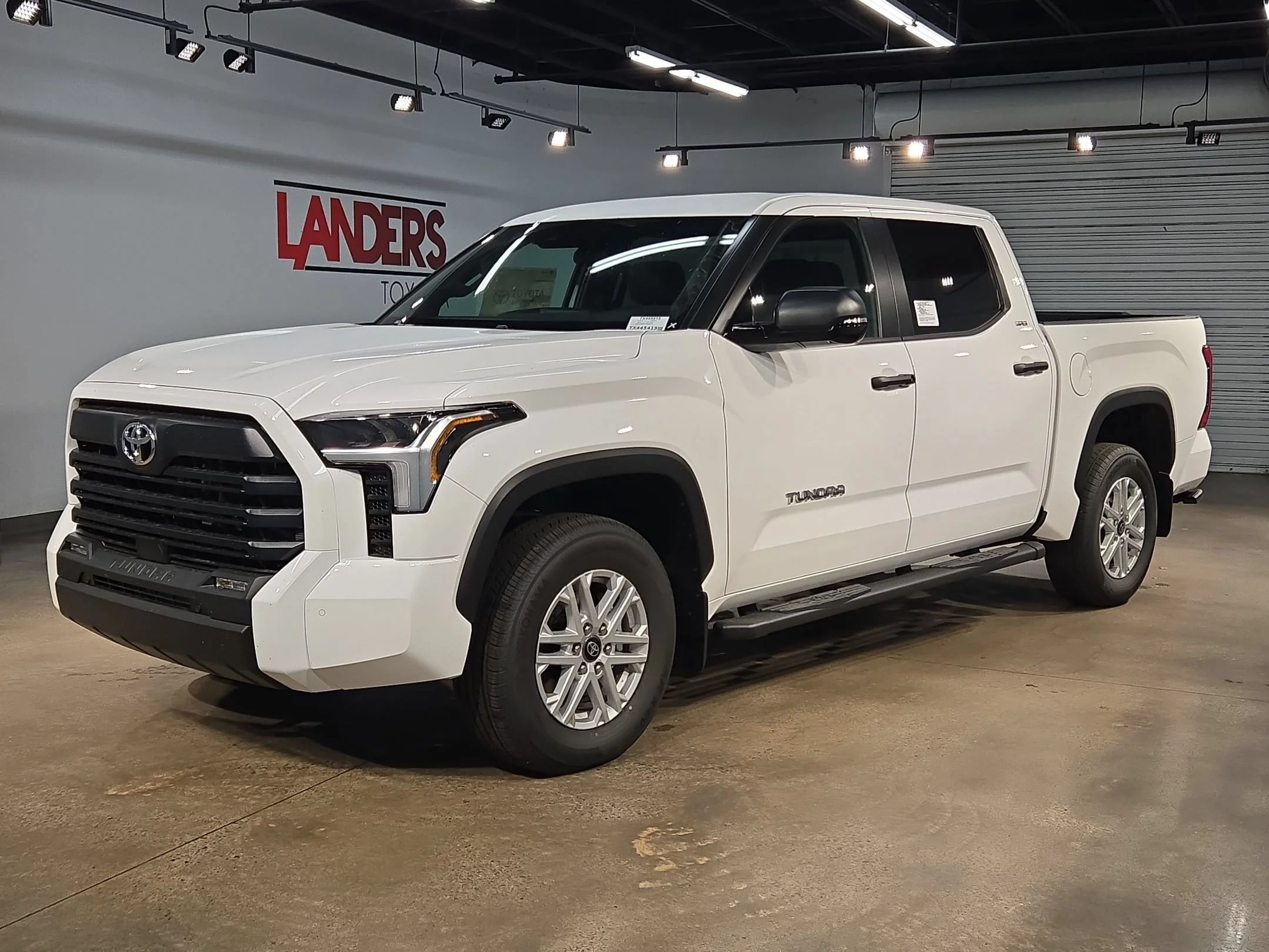 New 2026 Ice Cap Toyota SR5 image 3