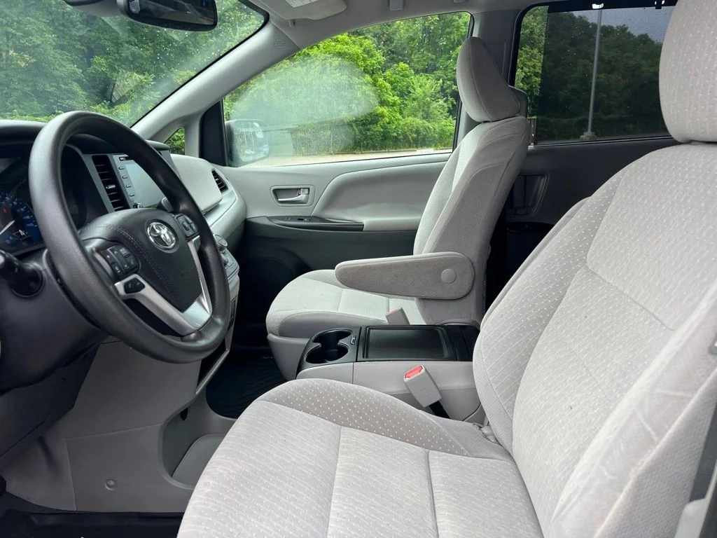 Used 2020 Gray Toyota LE image 17