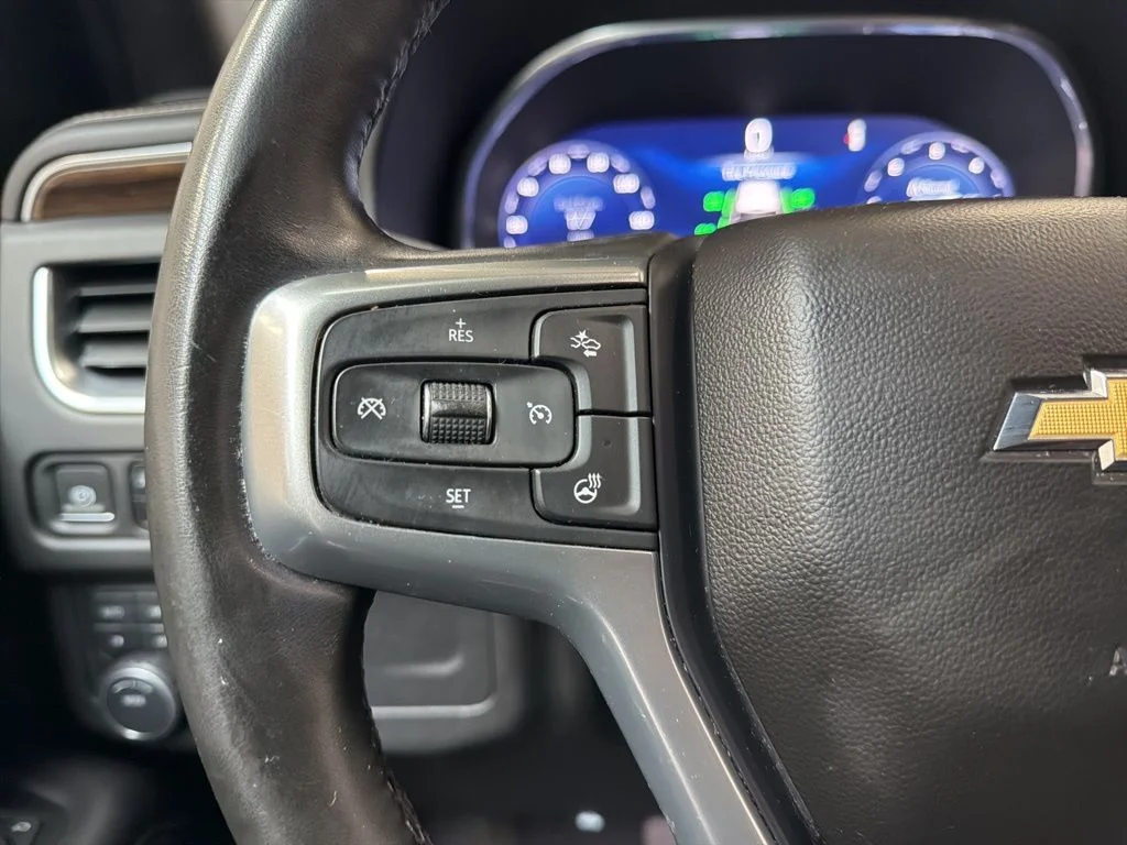 Used 2023 White Chevrolet Premier image 19