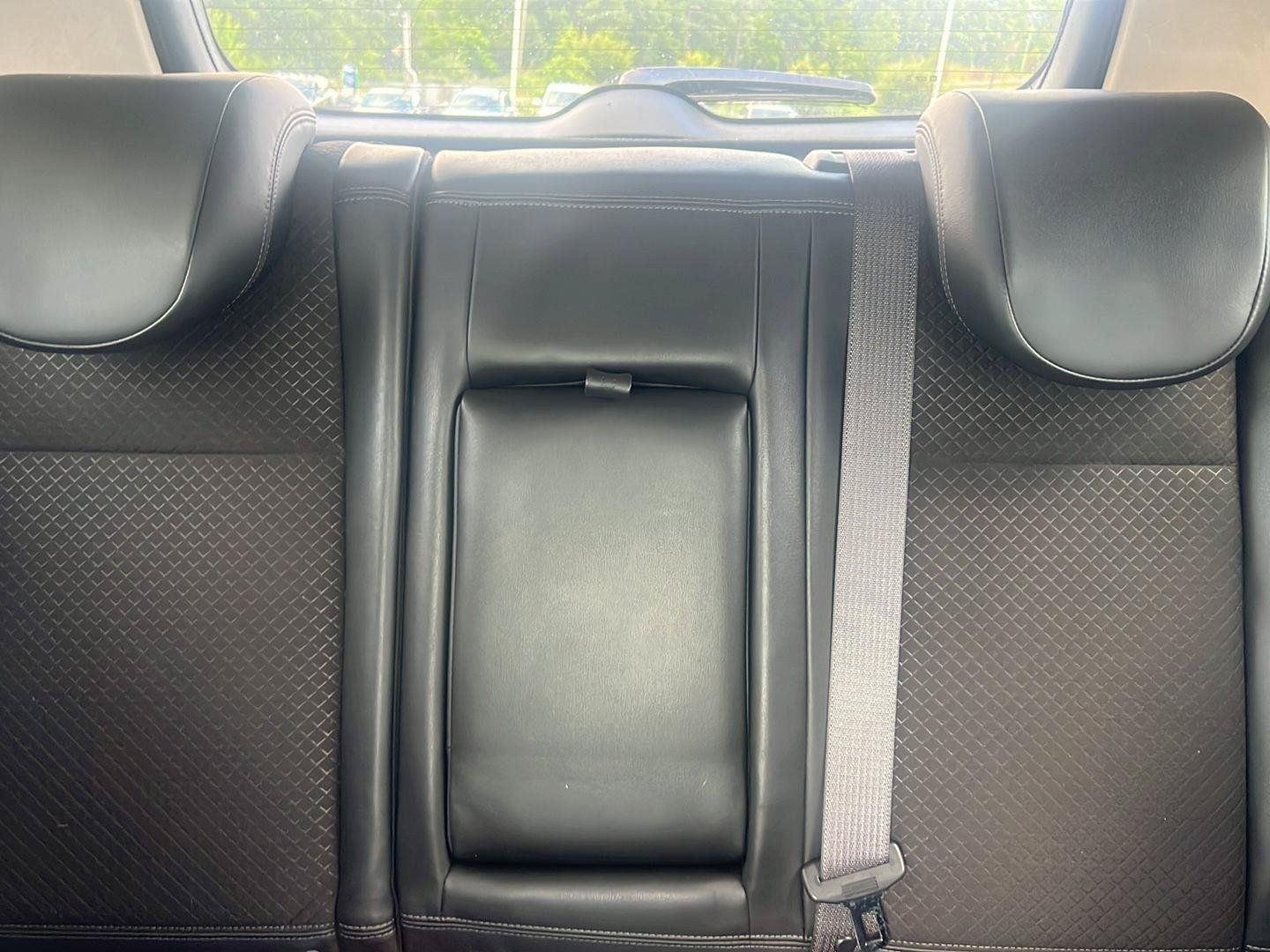Used 2018 Graphite Gray Metallic Buick Preferred image 13
