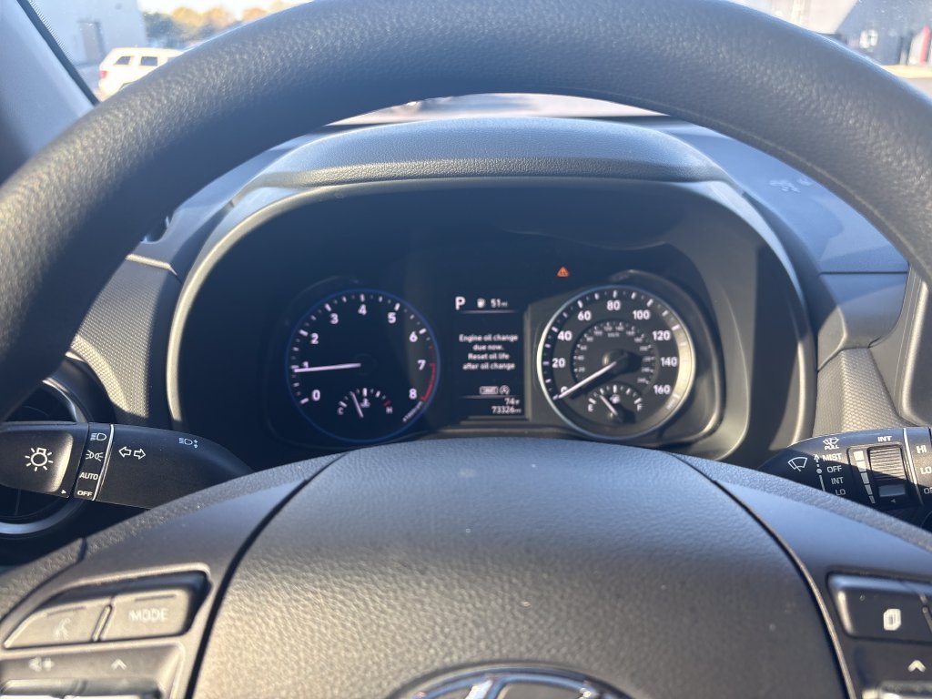 Used 2023 Black Hyundai SEL image 17