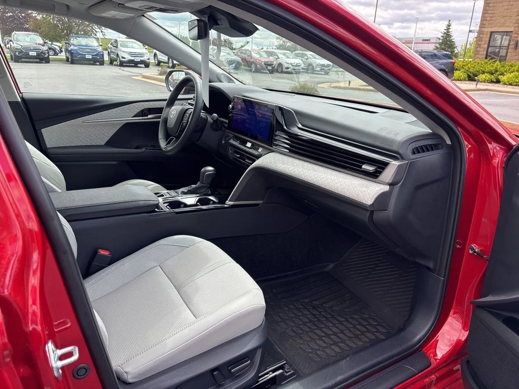 Used 2025 Supersonic Red Toyota XLE image 31