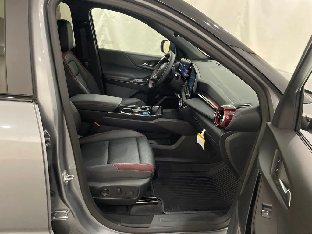 2027 Chevrolet Equinox RS - Photo 25