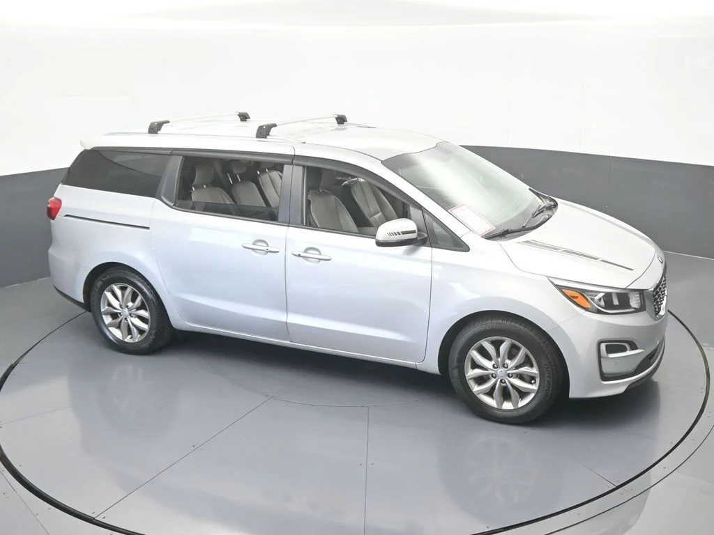 Used 2021 Silky Silver Kia EX image 53
