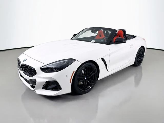 New 2026 White BMW sDrive30i image 3