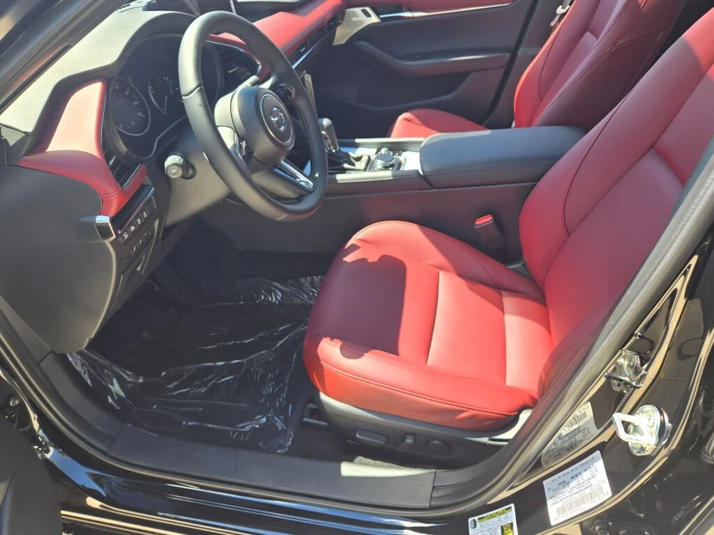 New 2026 Jet Black Mica Mazda 2.5 Turbo Premium Plus AWD image 15