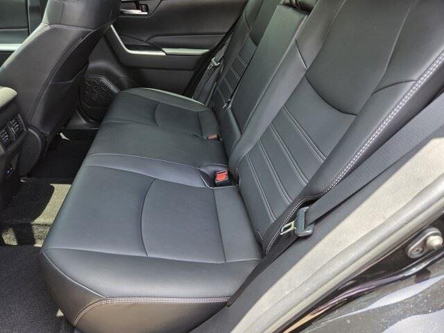 Used 2022 Midnight Black Metallic Toyota XLE Premium image 24