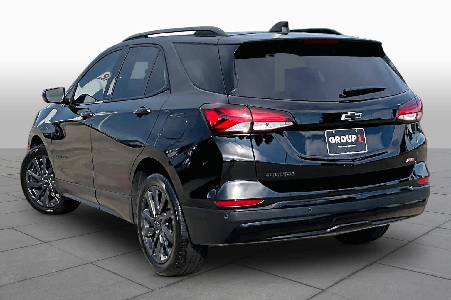 Used 2024 Mosaic Black Metallic Chevrolet RS image 12