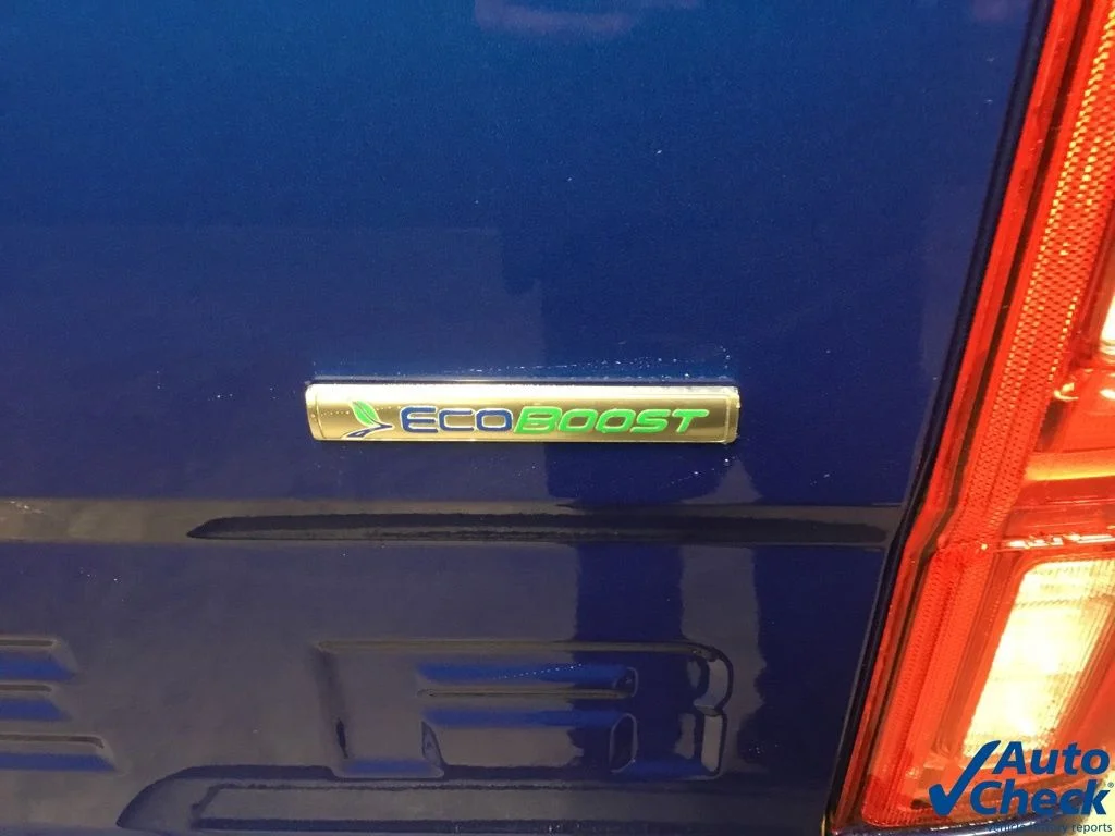 Used 2019 Blue Ford Lariat image 19