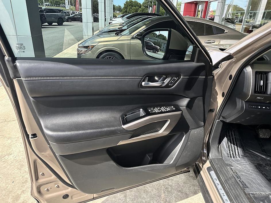 Used 2023 Baja Storm Nissan Platinum image 28