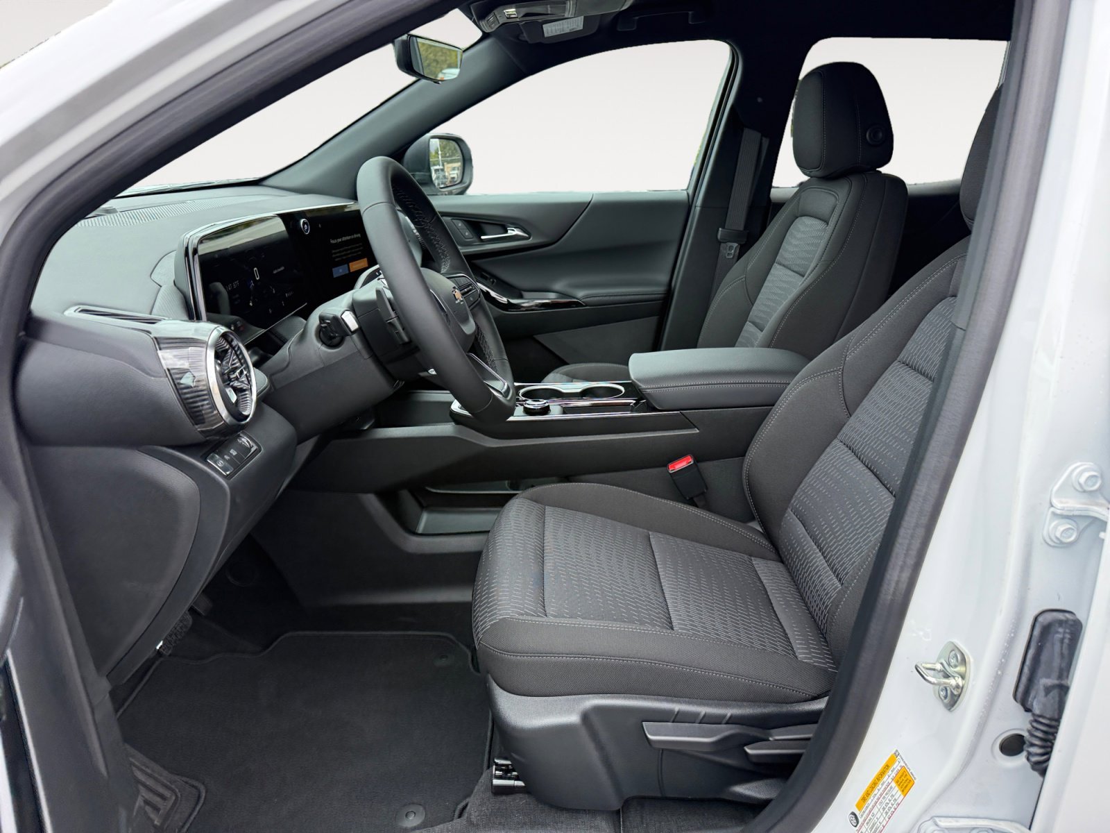 2026 Chevrolet Equinox LT - Photo 10