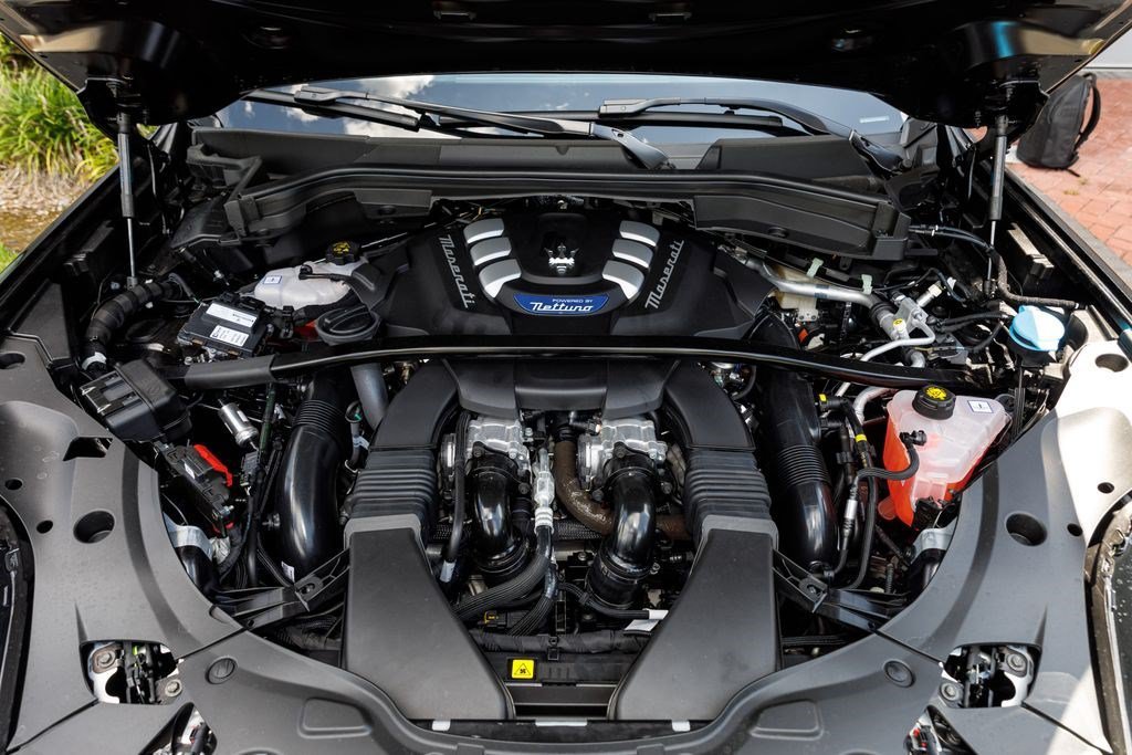New 2026 Black Maserati Modena V6 image 11