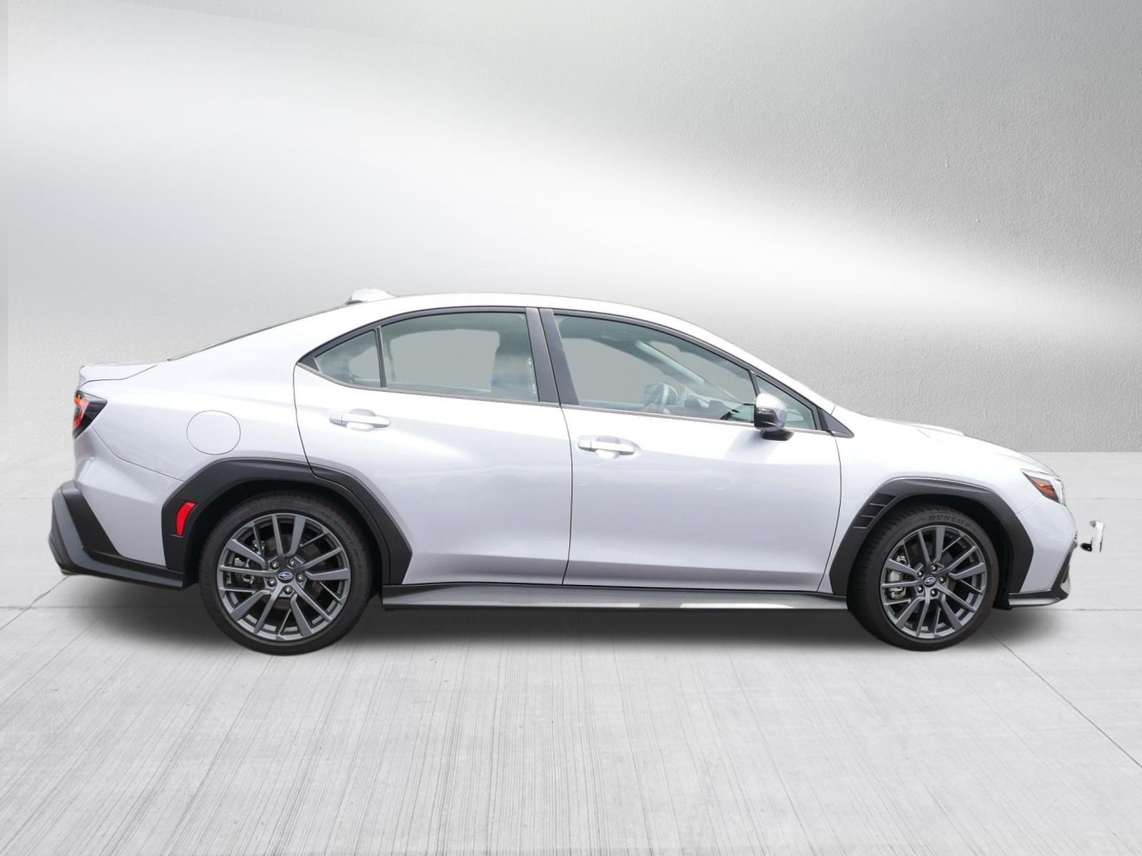 Used 2022 Ice Silver Metallic Subaru GT image 8