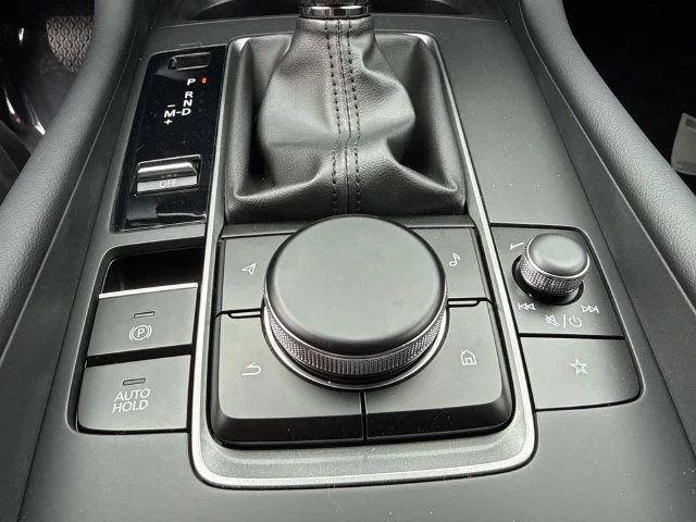 New 2026 Snowflake White Pearl Mazda 2.5 S image 32