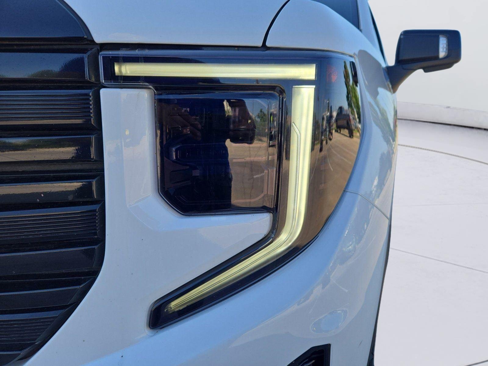 Used 2023 Summit White GMC AT4X image 9