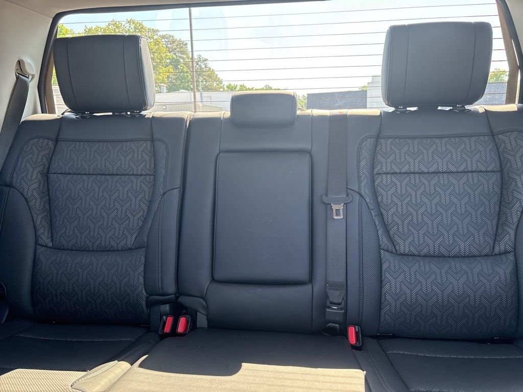 Used 2022 Gray Toyota SR5 image 13