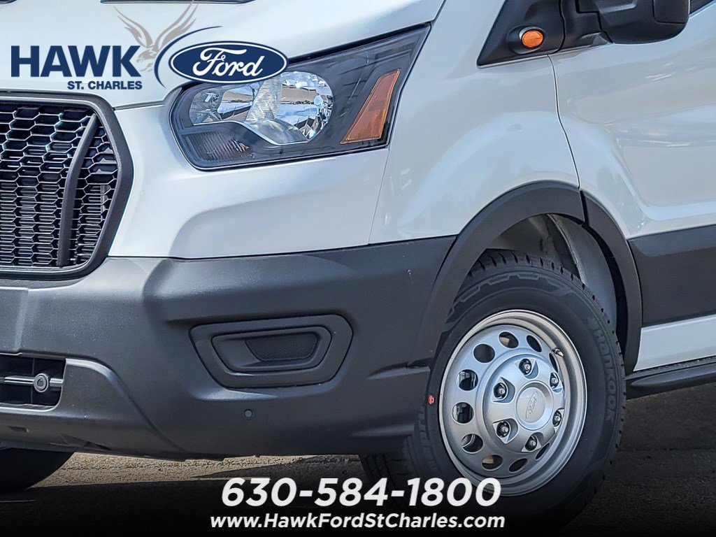New 2026 Oxford White Ford Cargo Van image 3