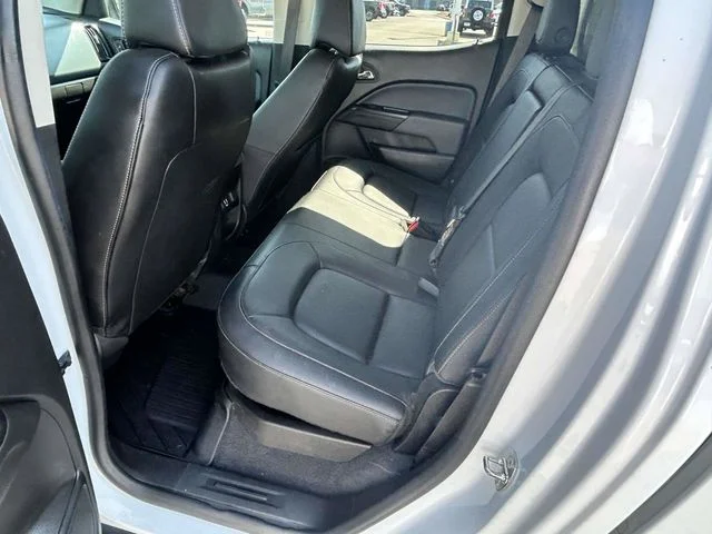 Used 2020 Summit White Chevrolet Z71 image 11