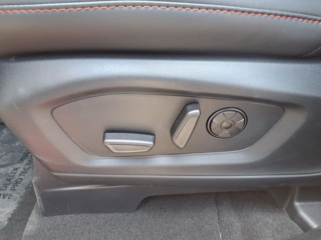 2025 Ford Explorer ST - Photo 11