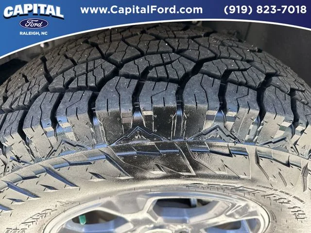 Used 2025 Red Ford Big Bend image 14