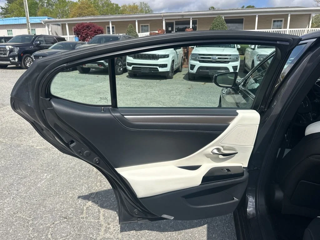 Used 2022 Gray Lexus 350 F Sport image 30