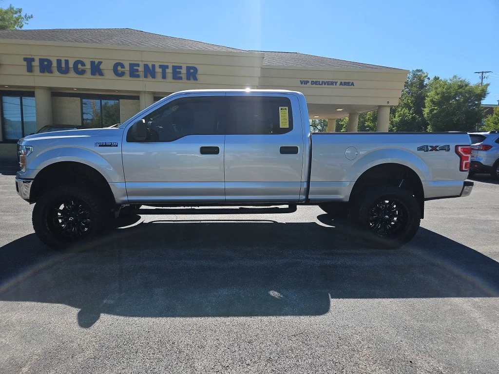 Used 2018 Ingot Silver Metallic Ford XLT image 2