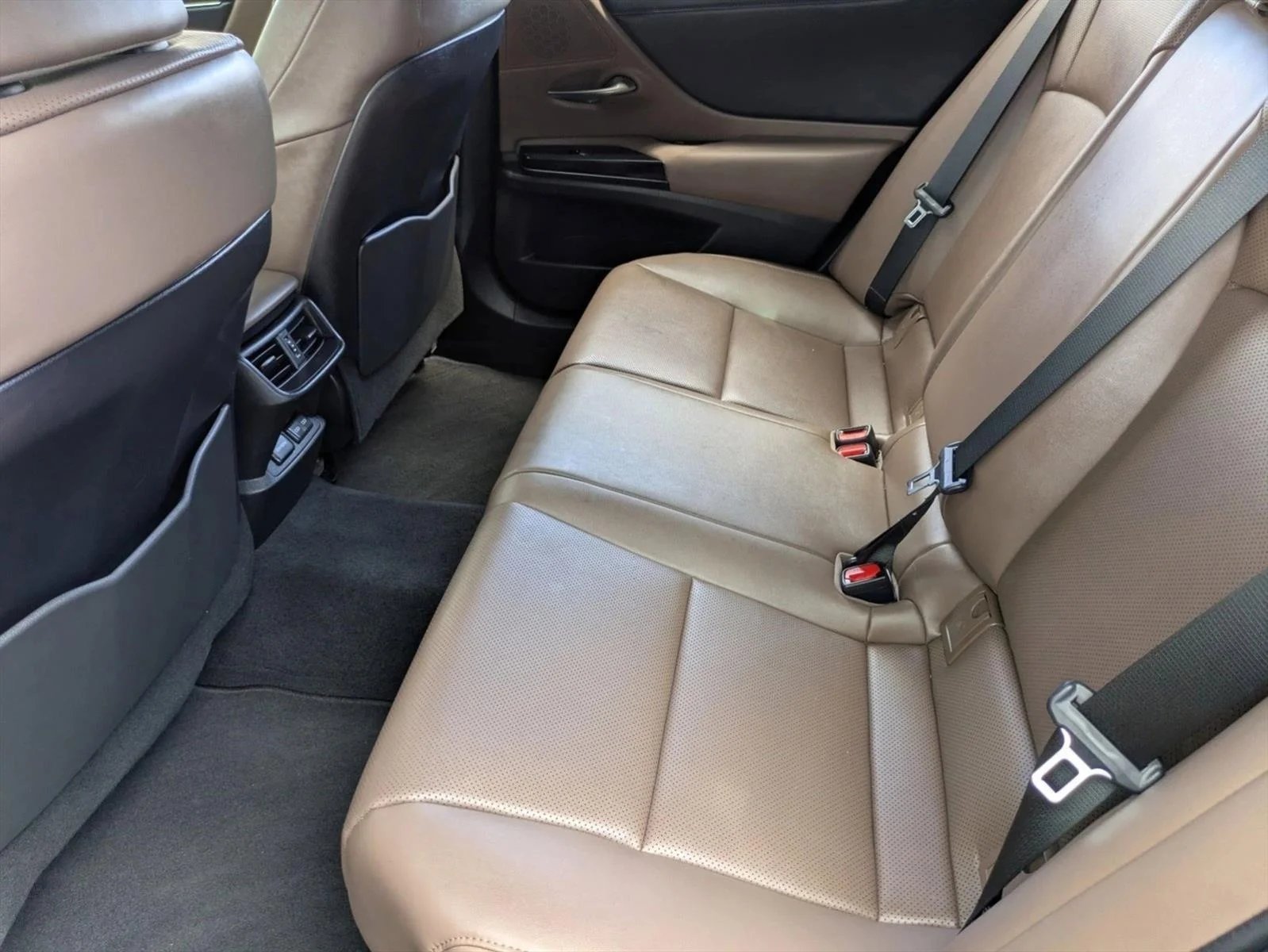 Certified Used 2024 Matador Red Mica Lexus ES 350 image 18