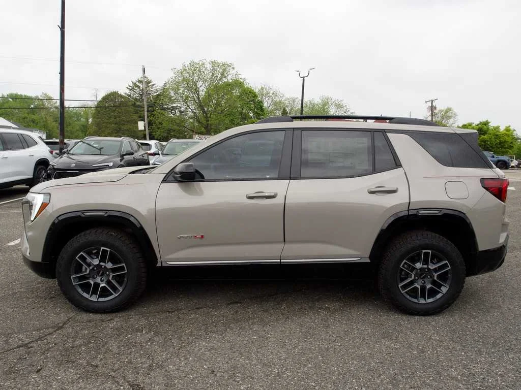 2026 GMC Terrain AT4 - Photo 4