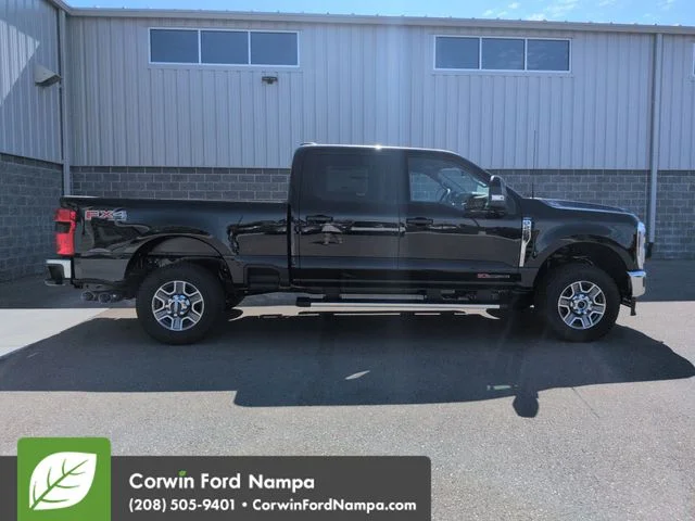 New 2026 Agate Black Metallic Ford Lariat image 2