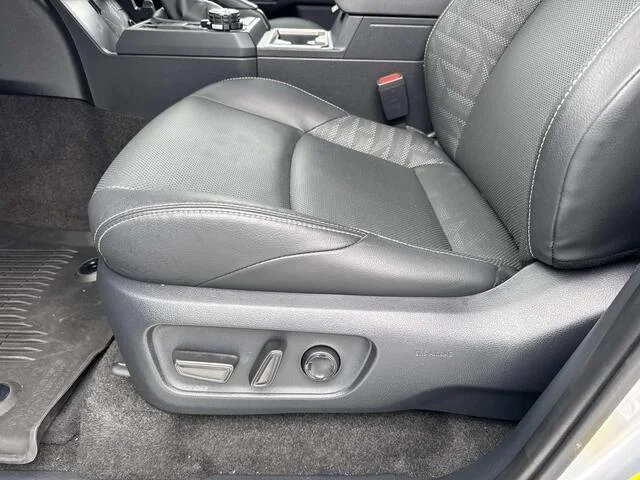 Used 2025 Cutting Edge Toyota TRD Off-Road Premium HV image 17