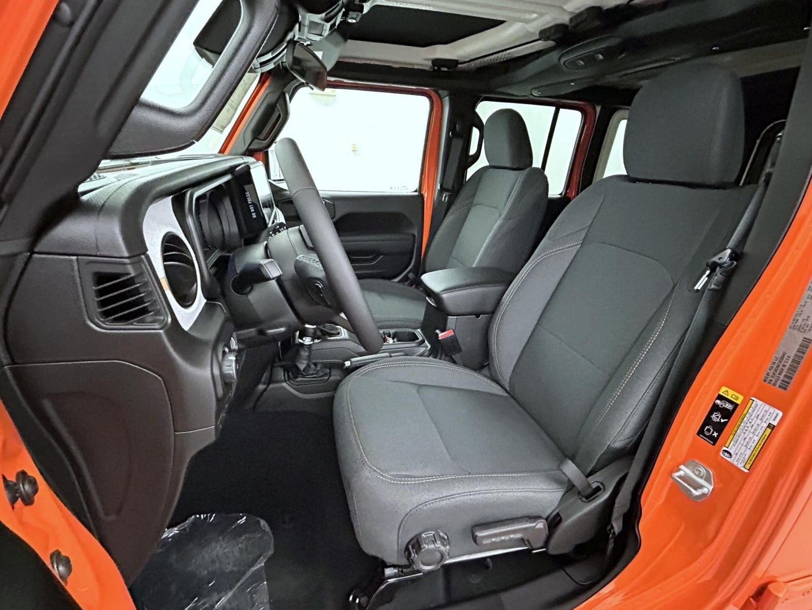 New 2026 Joose Jeep Sport S image 10