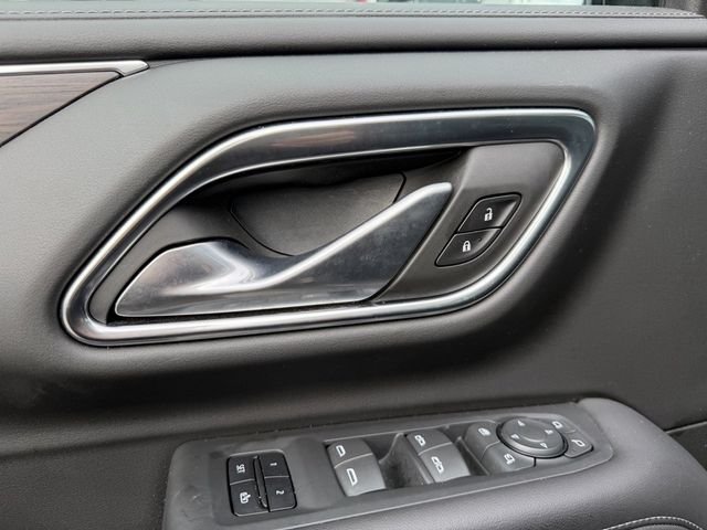 2022 Chevrolet Suburban LT - Photo 12