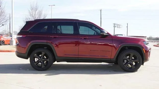 2026 Jeep Grand Cherokee Limited - Photo 10
