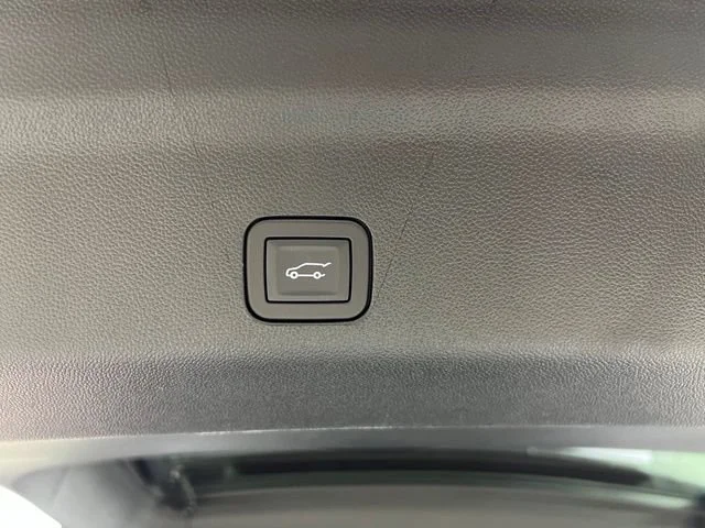 2026 GMC Yukon XL Denali - Photo 43