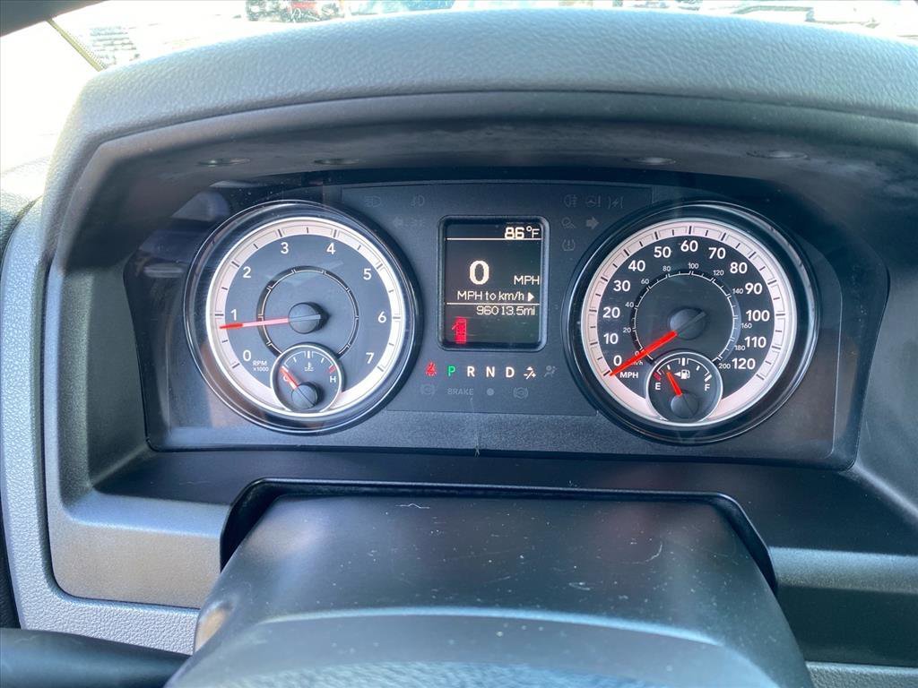 Used 2019 Granite Crystal Metallic Clearcoat Ram Express image 17