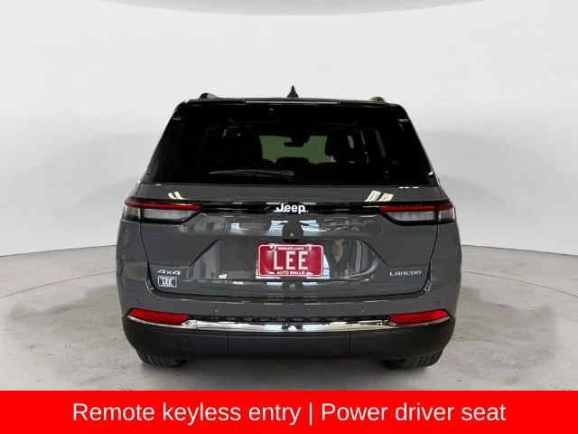 New 2027 Gray Jeep Laredo image 4