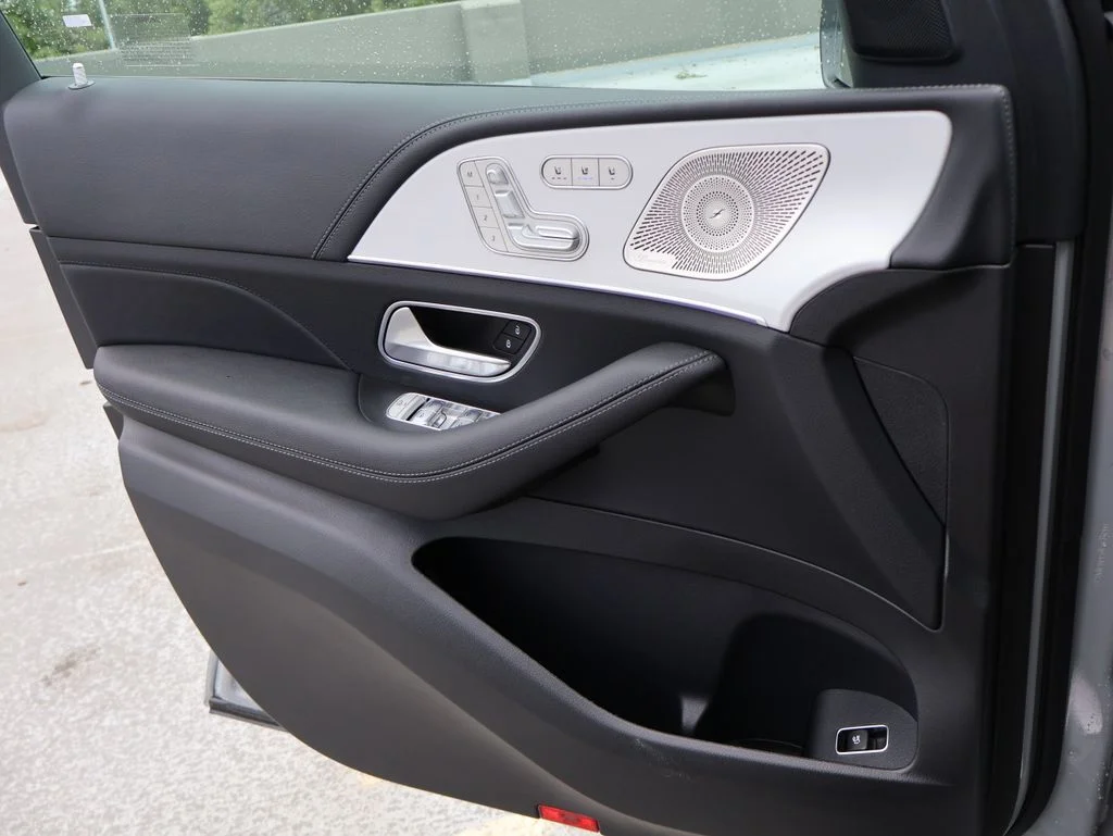 New 2026 MANUFAKTUR Alpine Gray Mercedes-Benz GLE 450 image 36