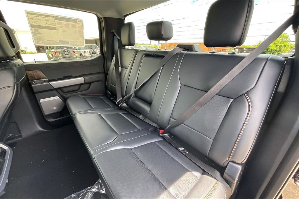 New 2026 Ford Super Duty F-250 Lariat 4D Crew Cab