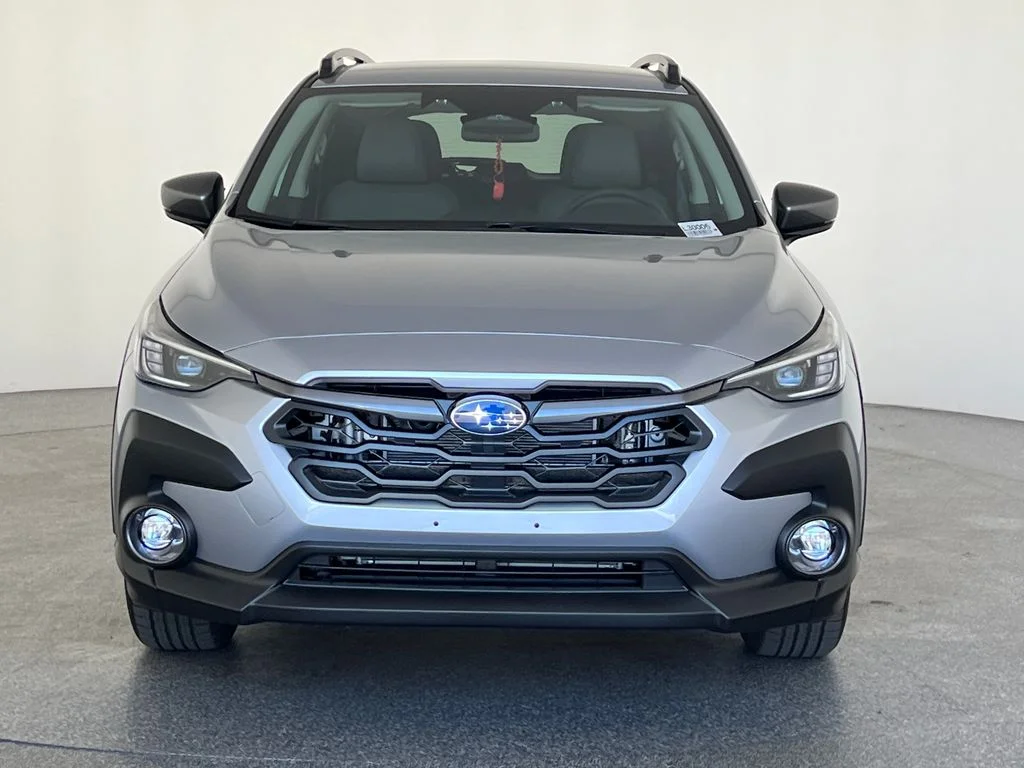 New 2026 ICE SILVER METALLIC Subaru Limited Hybrid image 10