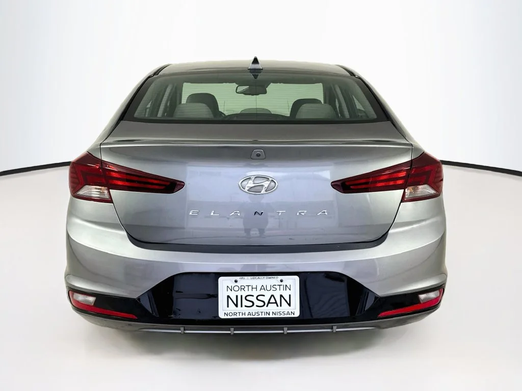 Used 2019 Gray Hyundai Value Edition image 6
